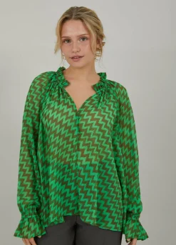 Blouse In Zig Zag Print
