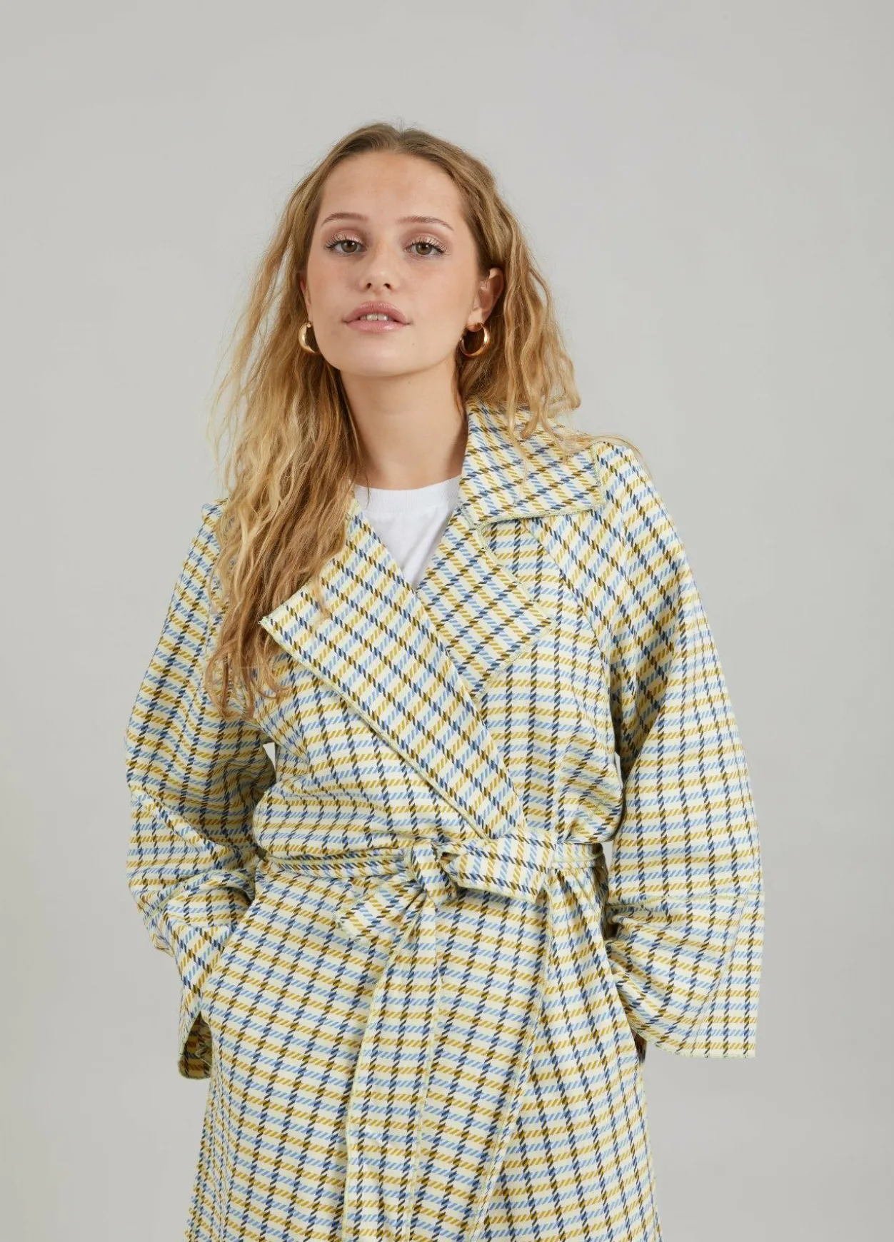 Coat W. Checkered Pattern