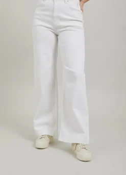 High Waisted Jeans