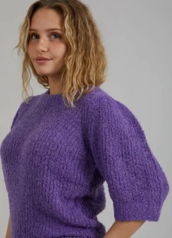Knit W. Puff Sleeves