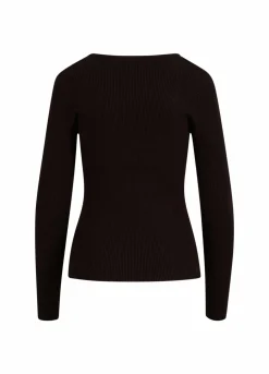 Knit With Heart Shape Neck