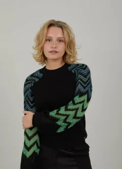 Knit With Multicolor Sleeves