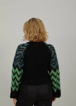 Knit With Multicolor Sleeves