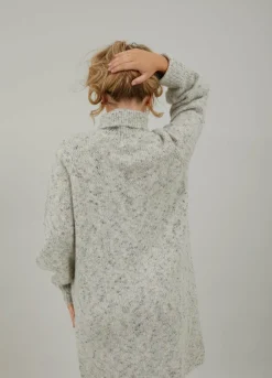 Long High Neck Knit
