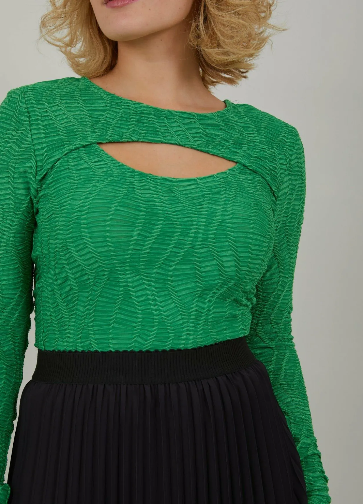 Long Sleeve T-Shirt With Structure