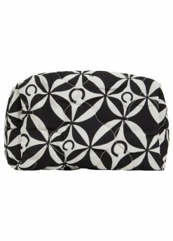 Quiltet Make-Up Bag