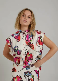 Shirt W. Butterfly Print