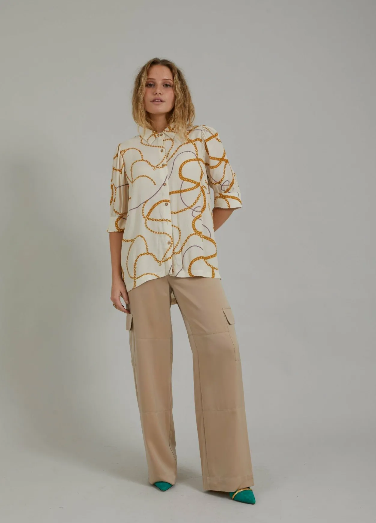 Shirt W. Chain Print And 3/4 Length Sleeves