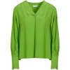 Shirt W. Pleats
