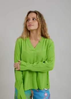 Shirt W. Pleats
