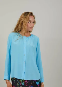Shirt With Gatherings