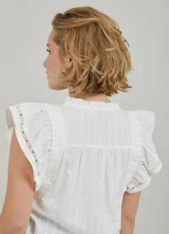Top W. Ruffels