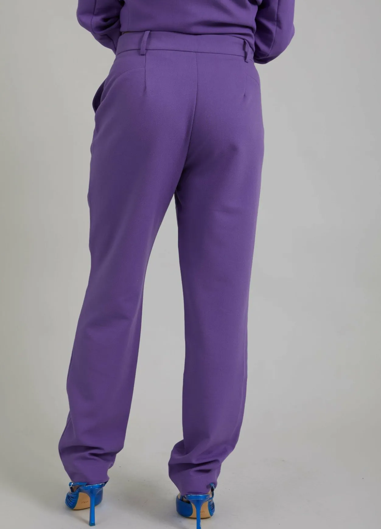 Trousers W. Regular Legs